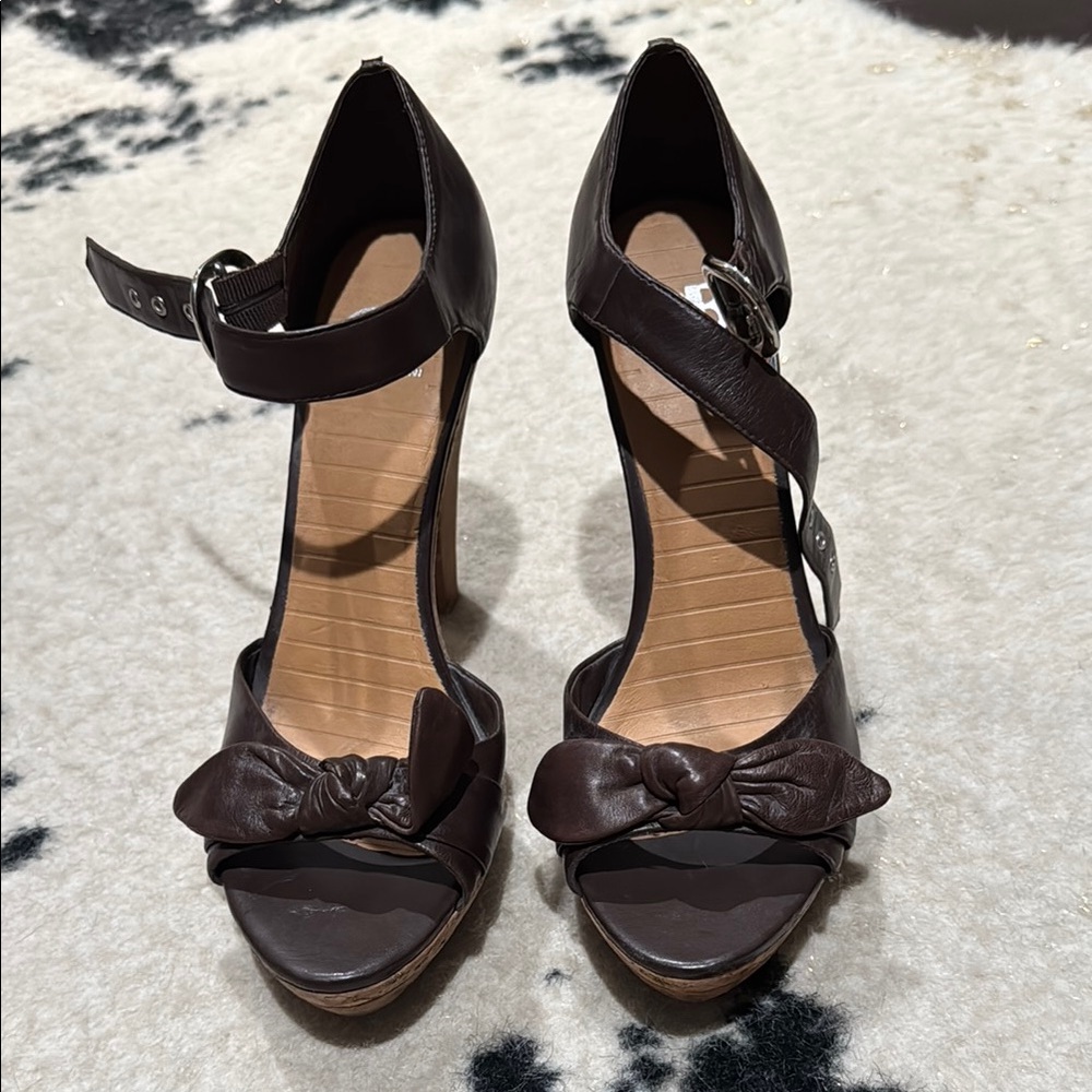Elegant Brown Women's Heels